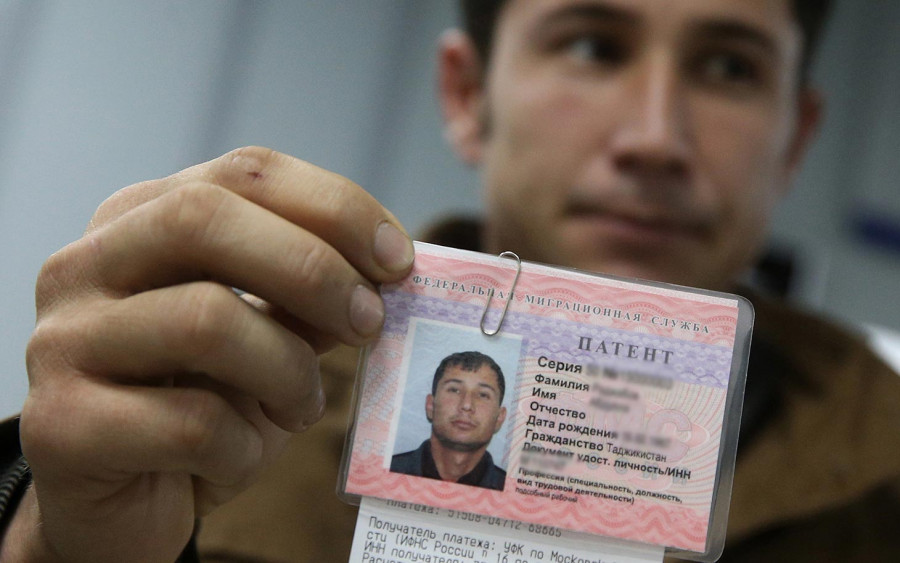 Патент на работу в Москве для мигрантов подорожает до 5 тыс. рублей в месяц Патент на работу в Москве для мигрантов подорожает до 5 тыс. рублей в месяц