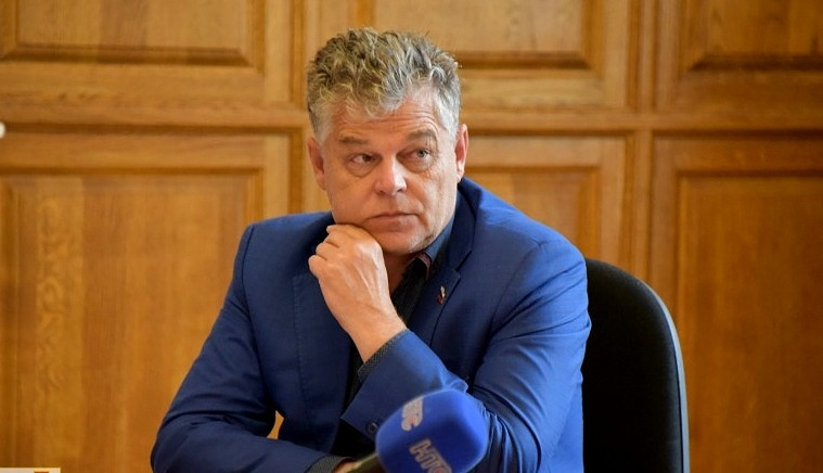 Михаил Чалый: «У правительства или потеря памяти, или потеря совести» Михаил Чалый: «У правительства или потеря памяти, или потеря совести»