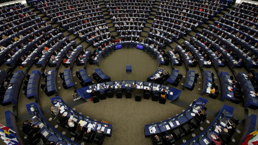 Европарламент предложил перейти к точечному сотрудничеству с Россией Европарламент предложил перейти к точечному сотрудничеству с Россией