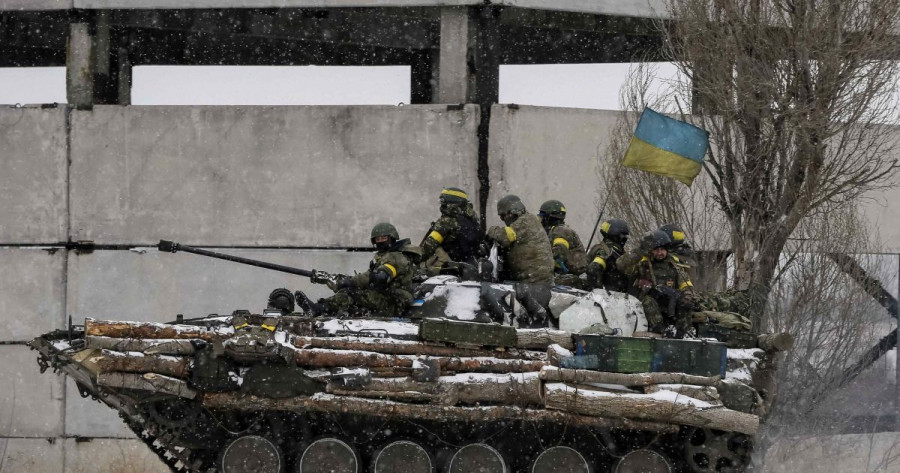 ForPost - Новости : Украинские силовики перебросили в Донбасс 60 танков и БМП, заявили в ДНР