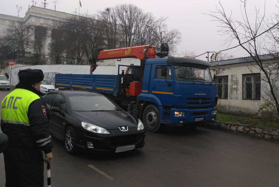 ForPost - Новости : Правительство Севастополя пытается заблокировать Матросский бульвар