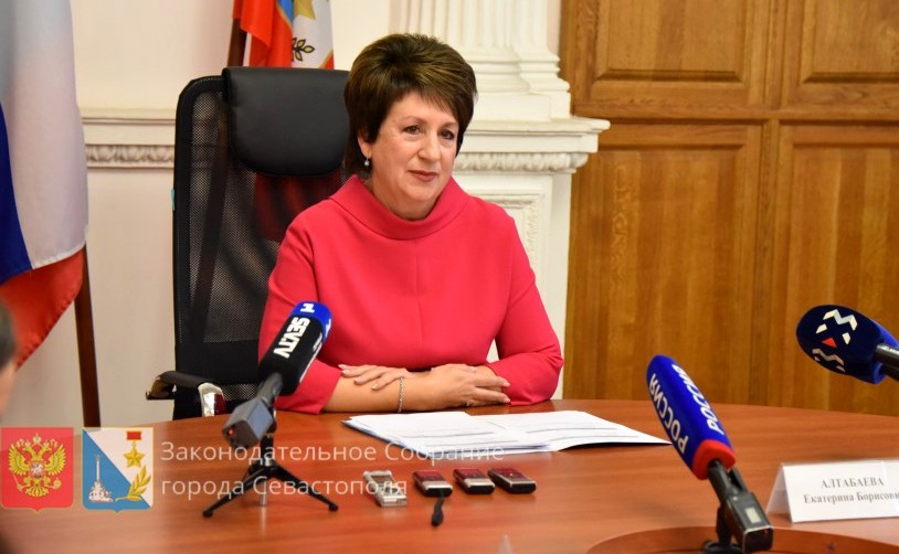 Москва опять не поддержала правительство Севастополя Москва опять не поддержала правительство Севастополя
