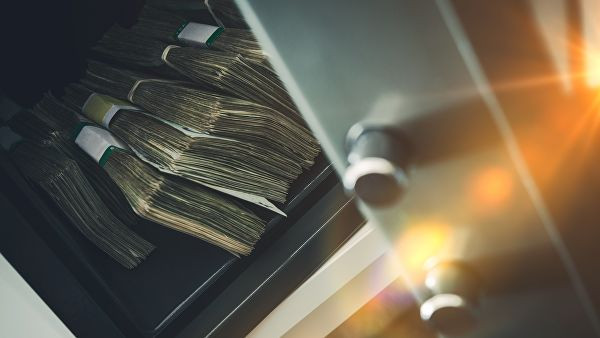 Богатые "тунеядцы": сколько денег украли у безработных москвичей за год Богатые "тунеядцы": сколько денег украли у безработных москвичей за год