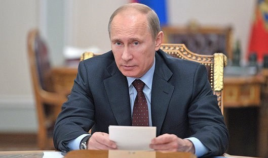 Путин освободил от должности прокурора Москвы Чурикова Путин освободил от должности прокурора Москвы Чурикова