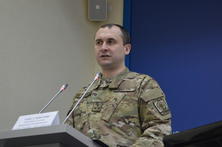 На Украину после завершения военного положения не пустили более 700 россиян На Украину после завершения военного положения не пустили более 700 россиян