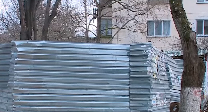 ForPost - Новости : Жители Северной стороны Севастополя вышли на защиту зелёной зоны