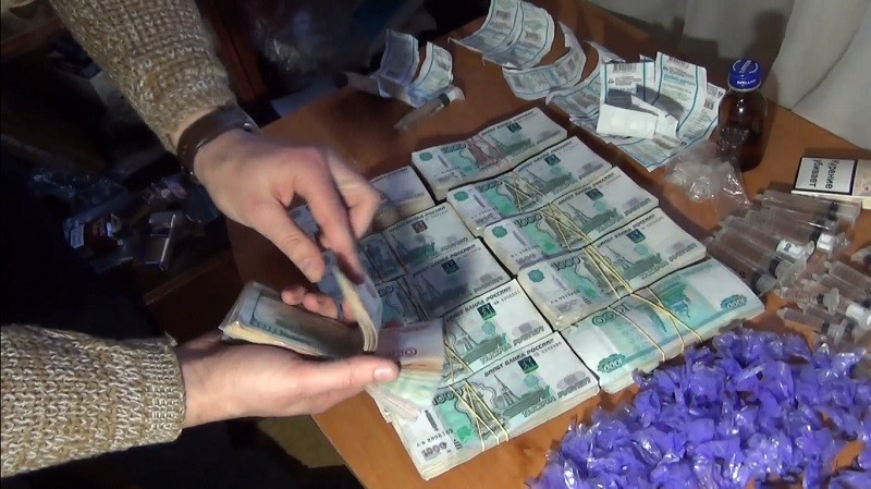 ForPost - Новости : Крымской ОПГ наркотики принесли колоссальные доходы