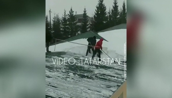 ForPost - Новости : Прокуратура Татарстана проверит инцидент со школьниками на крыше