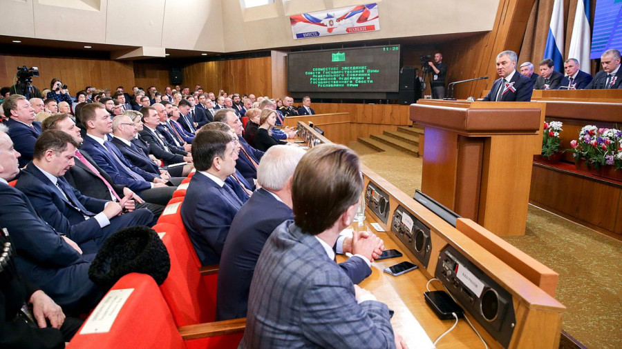 ForPost - Новости : Спикер Госдумы предложил депутатам ездить в Крым каждый год