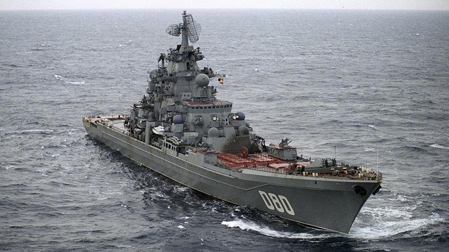 ForPost - Новости : Мантуров рассказал о новых возможностях крейсера «Адмирал Нахимов»