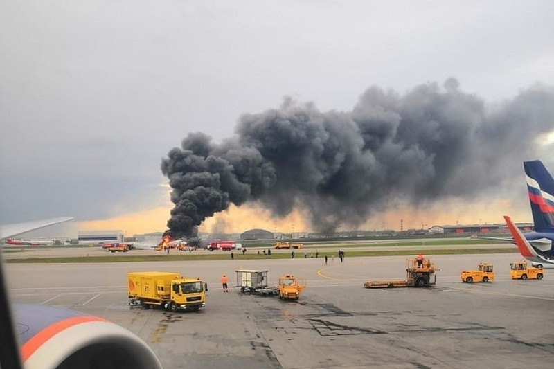 ForPost - Новости : На сгоревшем в Шереметьеве самолёте был житель Крыма