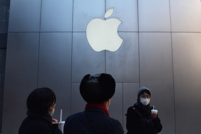ForPost - Новости : В Китае начался тотальный бойкот Apple в поддержку Huawei