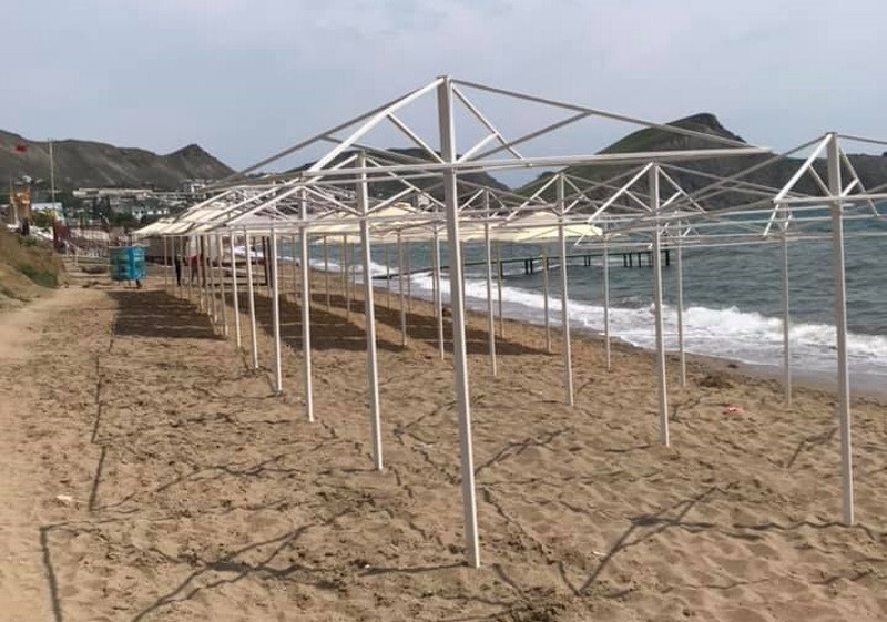 ForPost - Новости : Навязывание пляжных услуг в Крыму набирает обороты