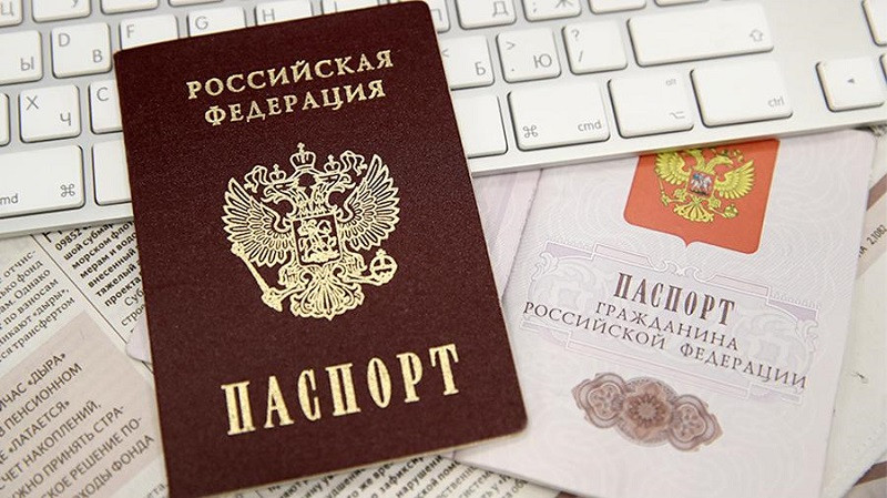 ForPost - Новости : Севастопольцам начали оформлять гражданство РФ в упрощенном порядке - по «праву рождения» 