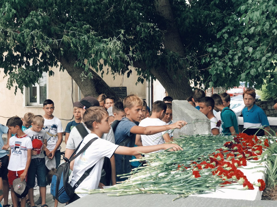 ForPost - Новости : В Севастополе прошёл митинг-реквием в память первых жертв Великой Отечественной войны