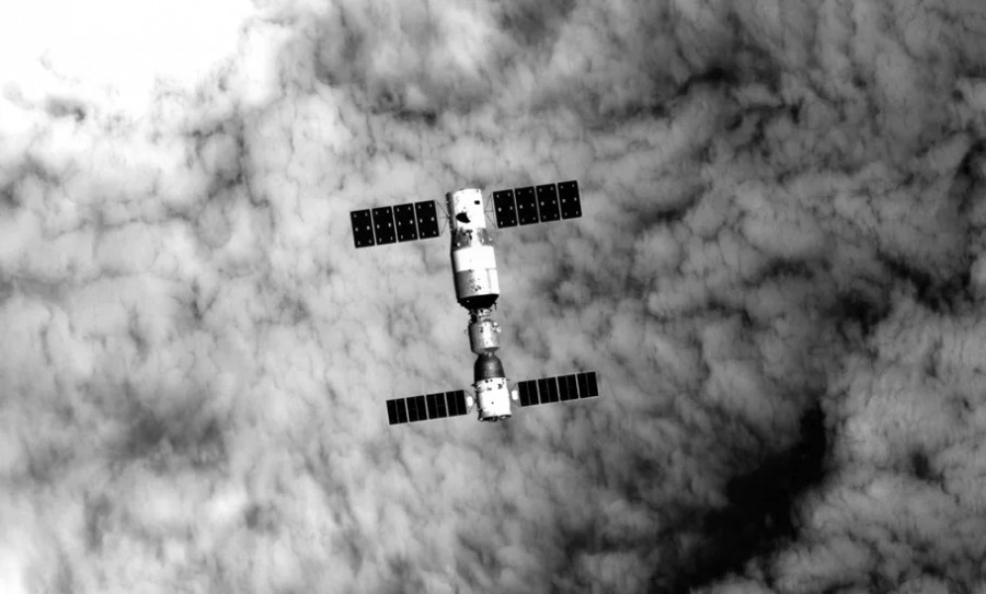 ForPost - Новости : Китайская станция «Тяньгун-2» сошла с орбиты и сгорела в атмосфере. Видео