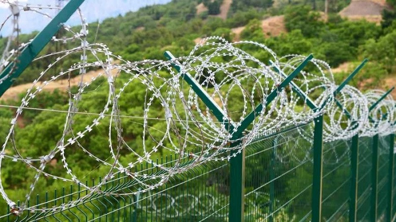 ForPost - Новости : Акция о запрете заборов в Крыму набирает обороты: подписи ставят даже чиновники 