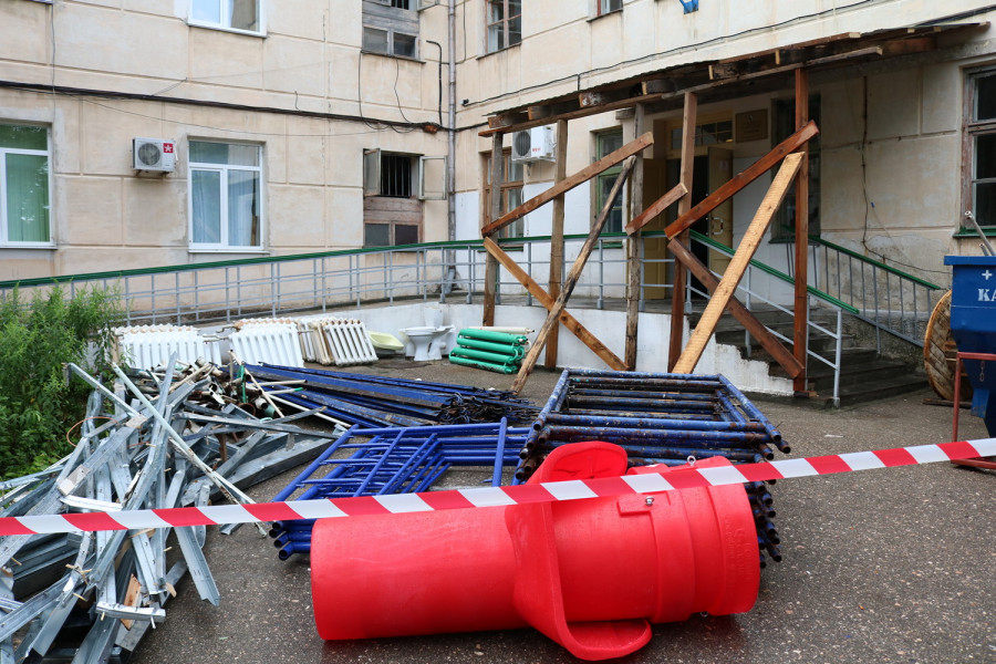 ForPost - Новости : Завершение ремонта в 3-й больнице Севастополя никто не контролирует