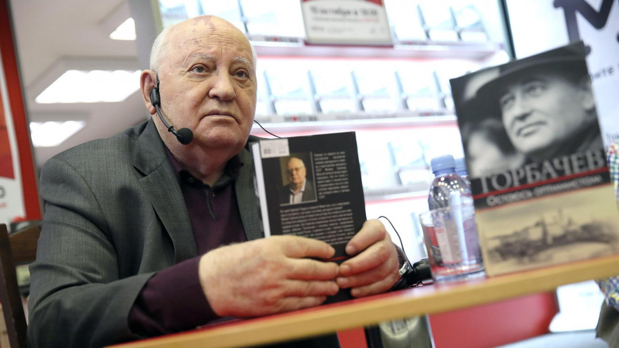ForPost - Новости : Горбачев в своем обращении дал совет Путину и Макрону