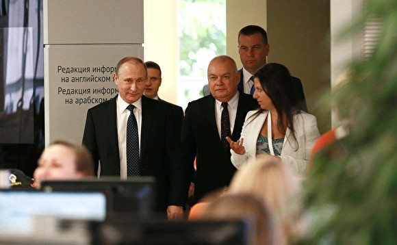 ForPost - Новости : Киселёв рассказал о поиске Путиным преемника — «думает об этом с утра до вечера»