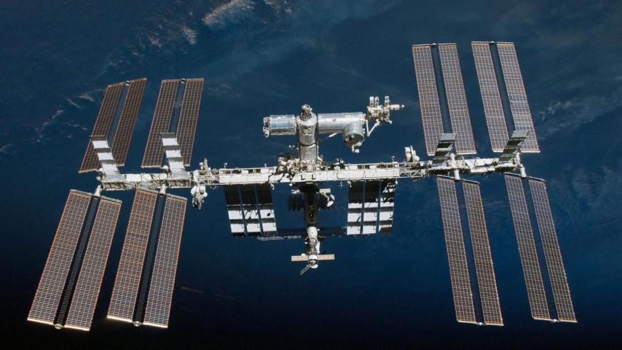 ForPost - Новости : Астронавтов США не включили в экипажи кораблей «Союз» для полета к МКС