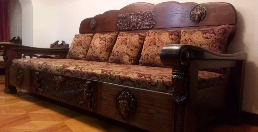 ForPost - Новости : Житель Волгограда продает диван за миллион рублей
