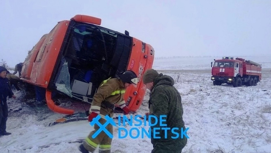 ForPost - Новости : ForPost уточнил информацию о перевернувшемся автобусе Горловка — Севастополь 