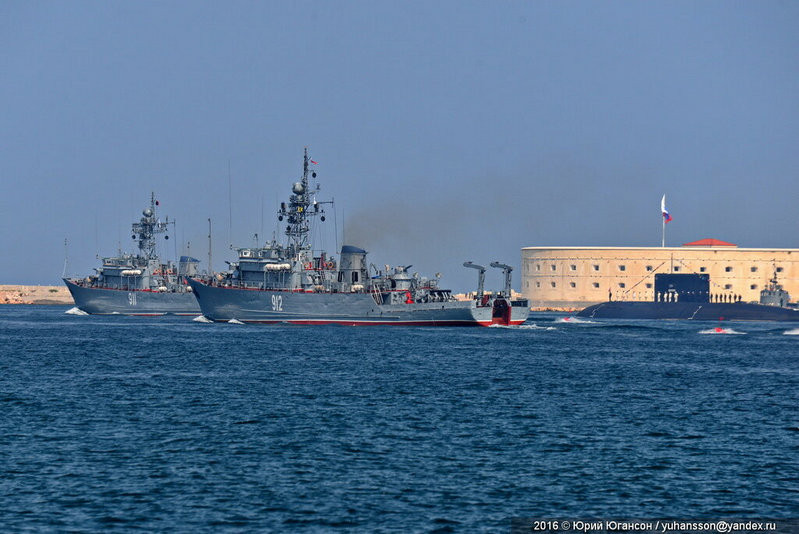 ForPost - Новости : Боевые корабли ЧФ займут позиции в бухте Севастополя