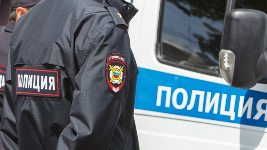 ForPost - Новости : Алтайский полицейский, чтобы не работать, сам возместил ущерб пострадавшему