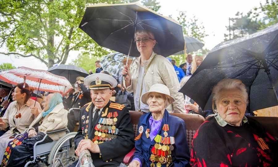 ForPost - Новости : Персональные парады для севастопольских ветеранов будут идти несколько дней 