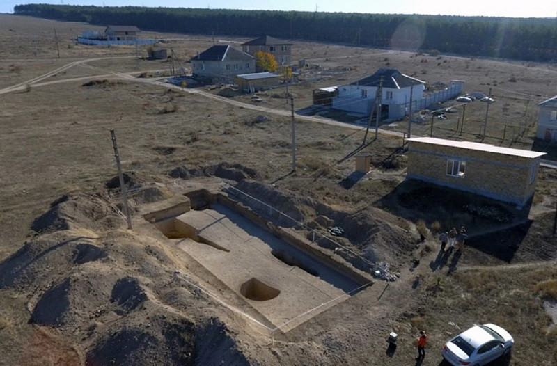 ForPost - Новости : В Крыму застраивают древний могильник со скифским золотом
