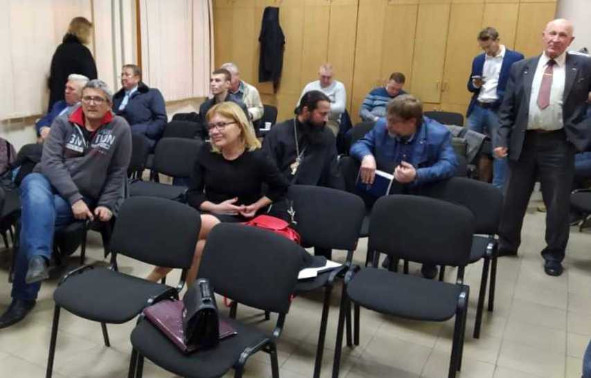 ForPost - Новости : Общественная палата Севастополя не может собраться даже в суде
