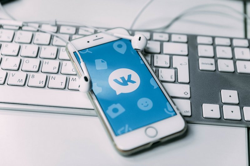 ForPost - Новости : Telegram и ВКонтакте включили в европейский список «пиратов» 