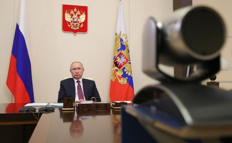 ForPost - Новости : Путин объявил массовую вакцинацию всех россиян
