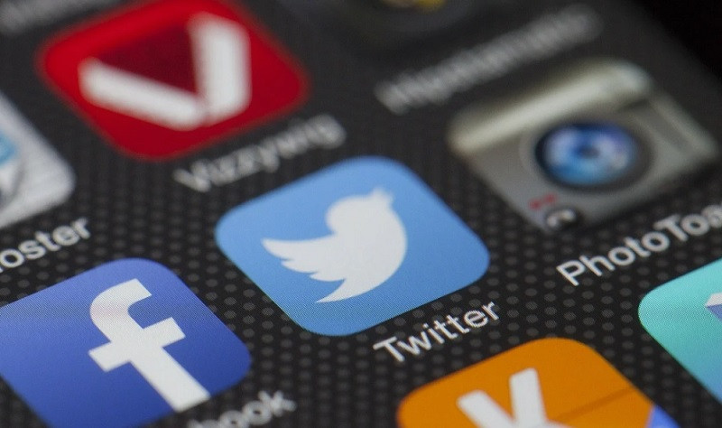 ForPost - Новости : Twitter заблокируют в России через месяц
