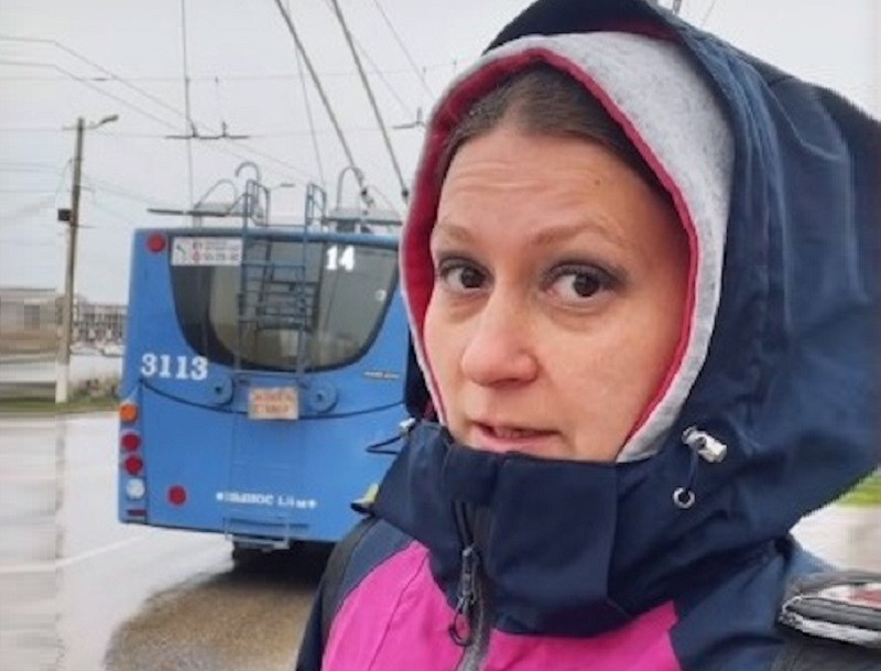 ForPost - Новости : Как водитель севастопольского троллейбуса завела TikTok и набрала первый миллион 