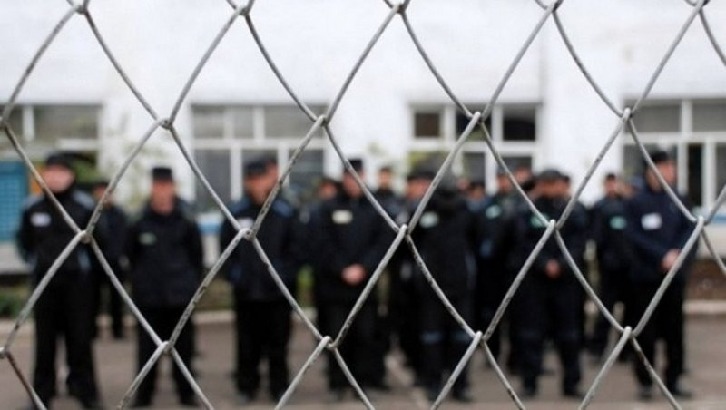 ForPost - Новости : Трудовых мигрантов в России предложили заменить заключёнными
