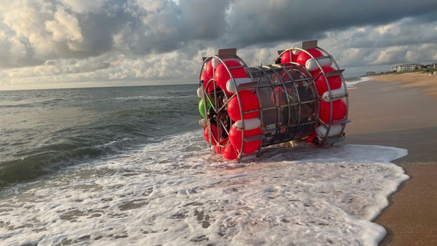 ForPost - Новости : Мужчина пытался дойти пешком по морю от Флориды до Бермуд