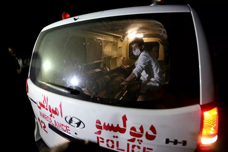 ForPost - Новости : Террорист-смертник взорвался возле госпиталя в Кабуле
