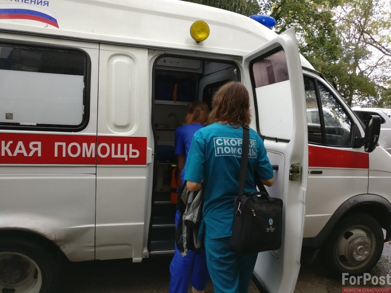 ForPost - Новости : Пьяный крымчанин угрожал расправой спасавшей его скорой помощи