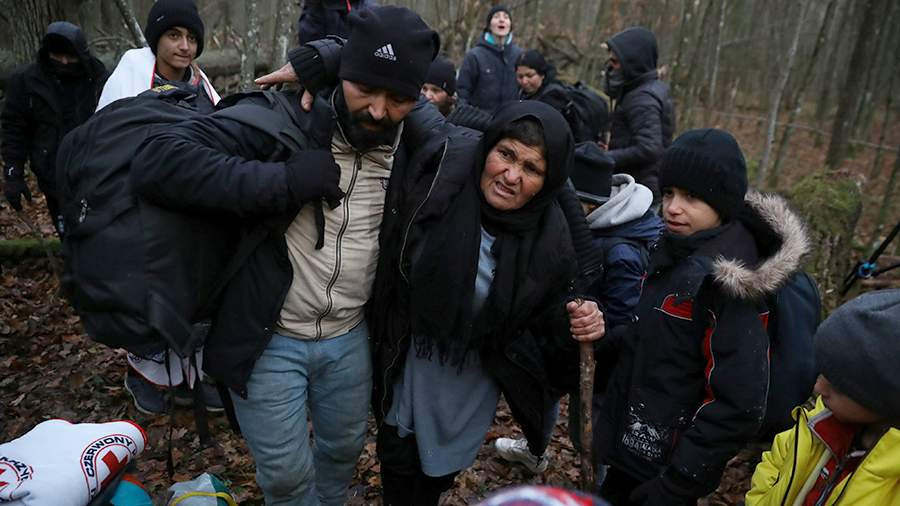 ForPost - Новости : В бундестаге предложили разместить беженцев из Белоруссии на Украине