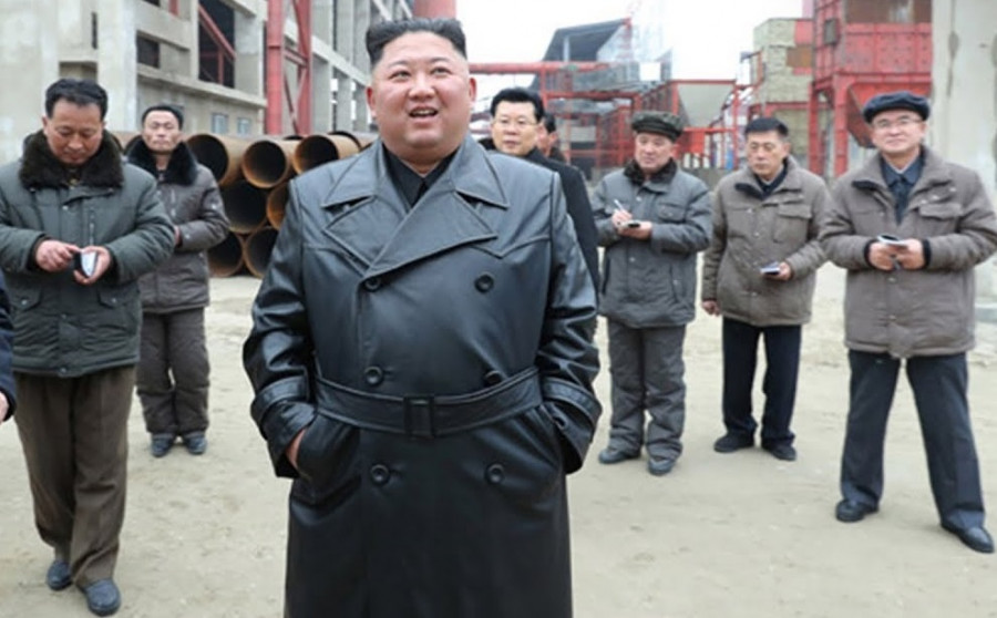 ForPost - Новости : Из-за Ким Чен Ына северокорейцам запретили носить «кожу»