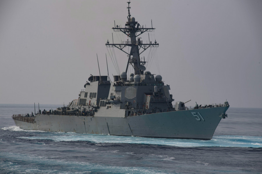 ForPost - Новости : Американский эсминец возобновляет операцию в Чёрном море