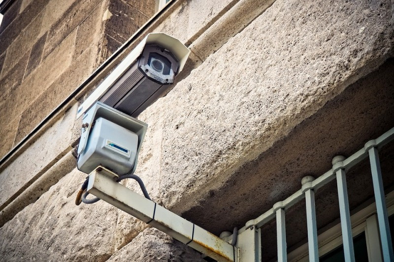 ForPost - Новости : Крымчан напугали «шпионские» системы во дворе многоэтажки