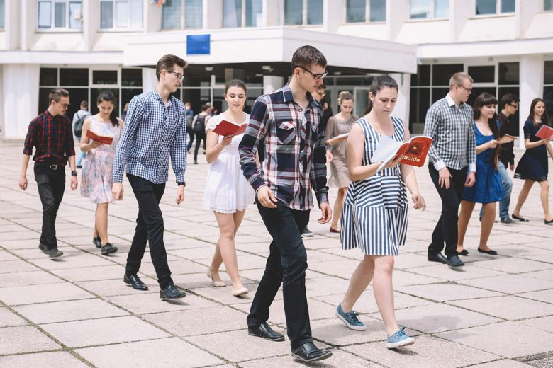 Важно ли воспитание студентов в техникуме?.