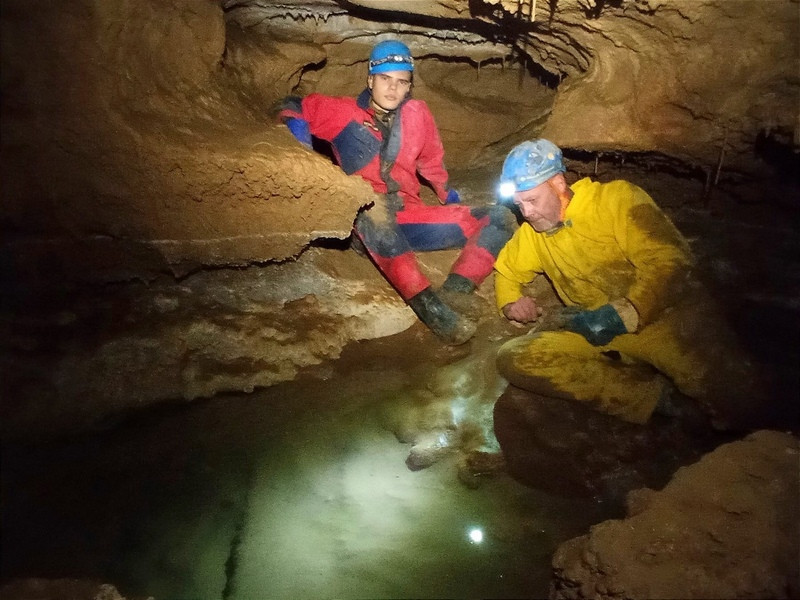ForPost - Новости : Крымские спелеологи открыли новую карстовую пещеру