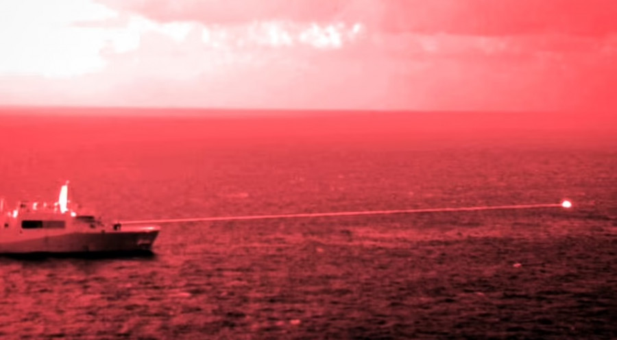 ForPost - Новости : Моряки США поразили цель лазерным оружием. Видео