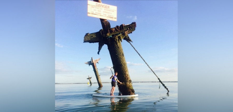 ForPost - Новости : Из-за затопленного в реке сухогруза городу угрожает смертельное цунами