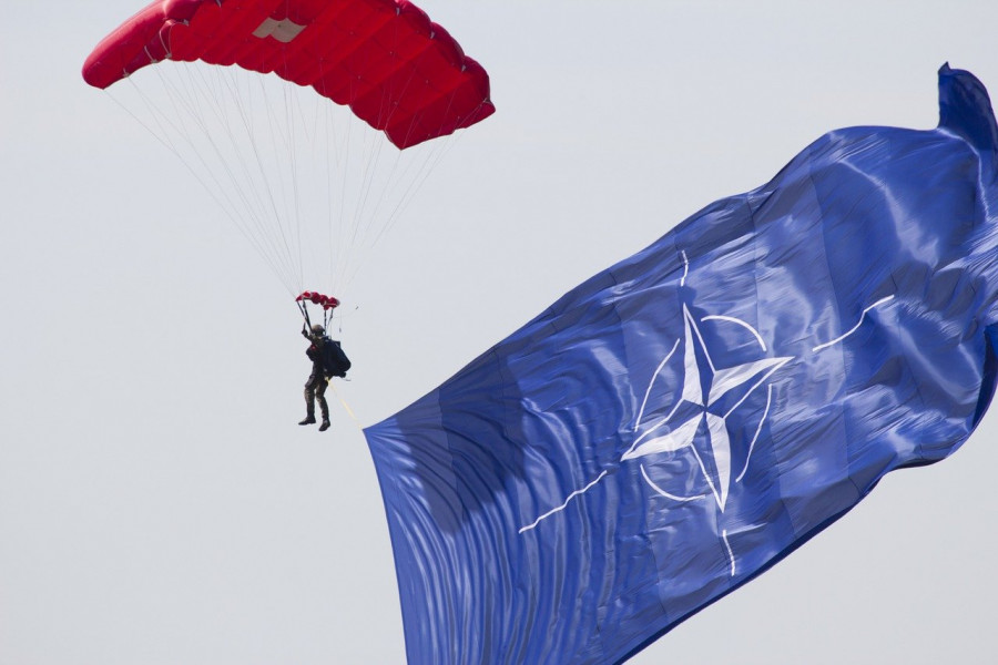 ForPost - Новости : В НАТО готовы принять две страны