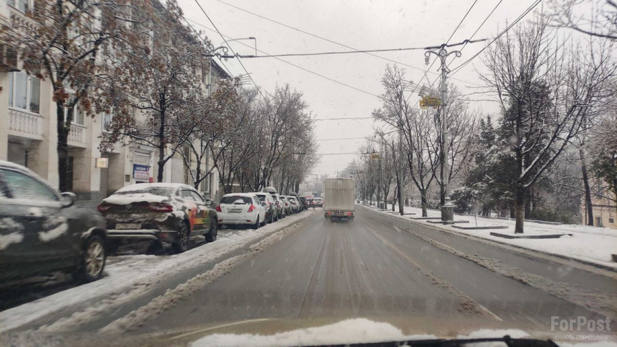 ForPost - Новости : Ледяной апокалипсис Севастополя: почему коммунальные службы опять не справились?